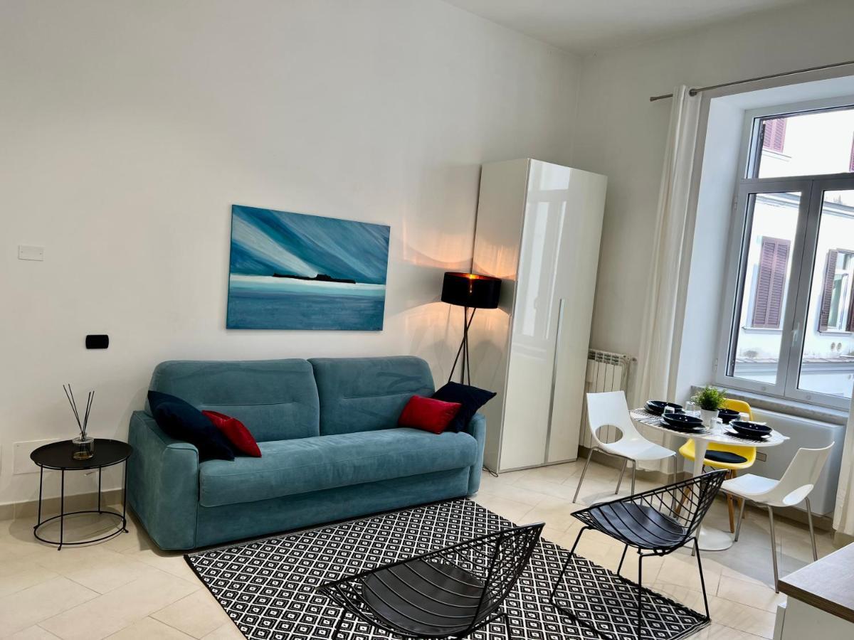 Duomo Inn Apartments เนเปิลส์ ภายนอก รูปภาพ